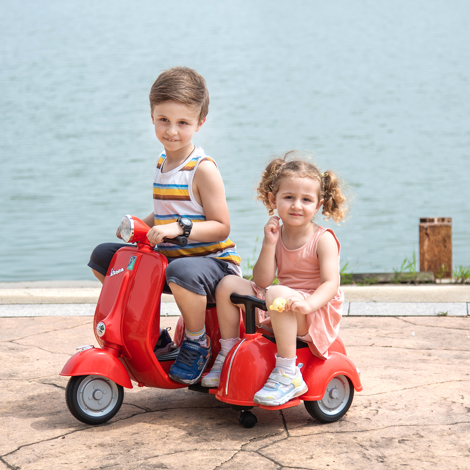 CIPACHO 6V Licensed Vespa Scooter Ride On Motorcycle for Kids, 3-Wheel Electric Kids Car for 3-8, Red