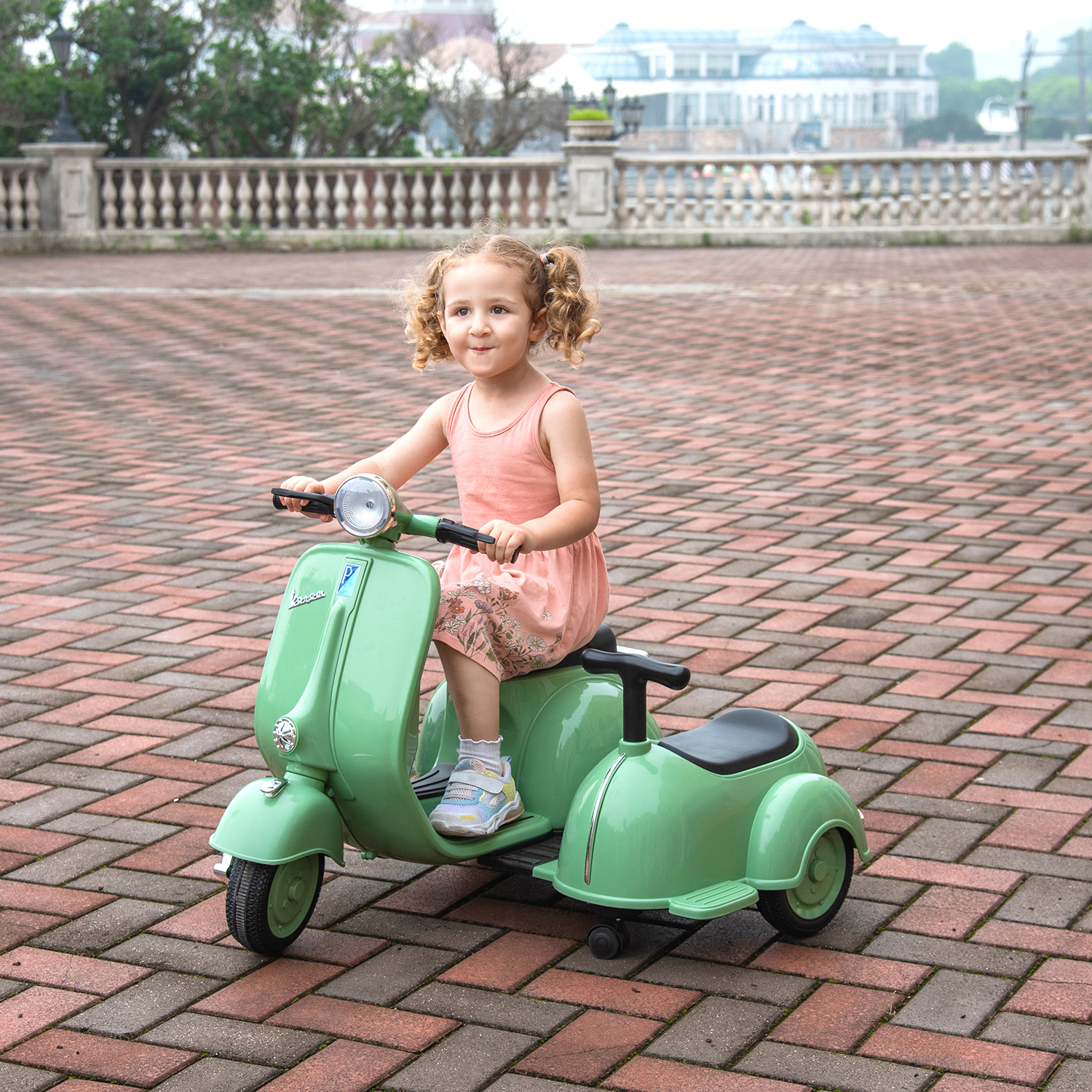 CIPACHO 6V Licensed Vespa Scooter Ride On Motorcycle for Kids, 3-Wheel Electric Kids Car for 3-8, Green