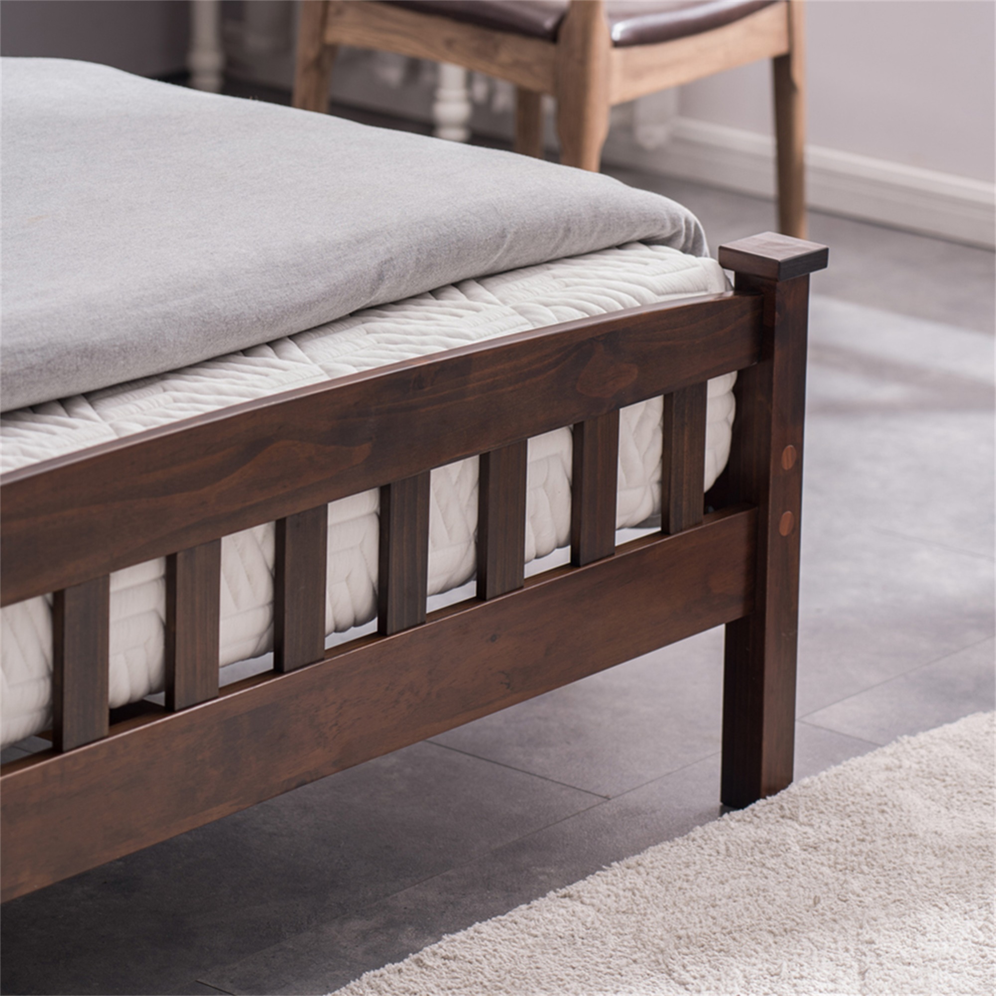 Kadyn Bed Frame with Headboard, Mid-Century Modern Solid Wood Platform Bed Frame, Wood Slat bed, Walnut Queen Bed