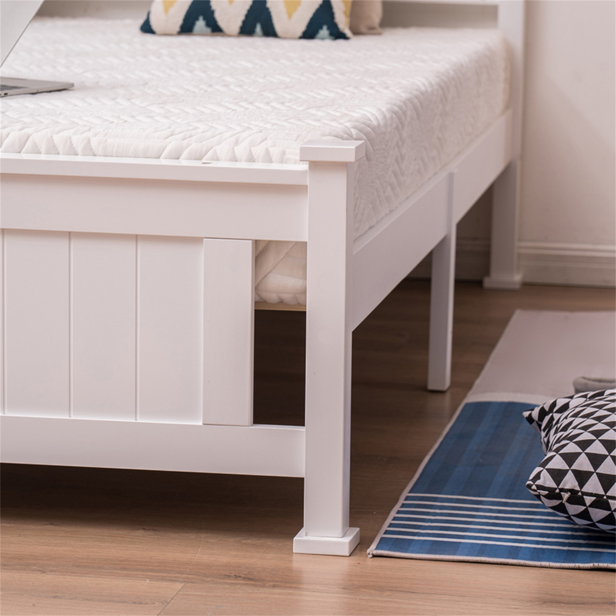 Kepooman Queen Bed Frame with Mattress Foundation with Solid Wood Slats, Adult Bedroom Bed with Headboard, Classic Full Size Adult Platform Bed, White